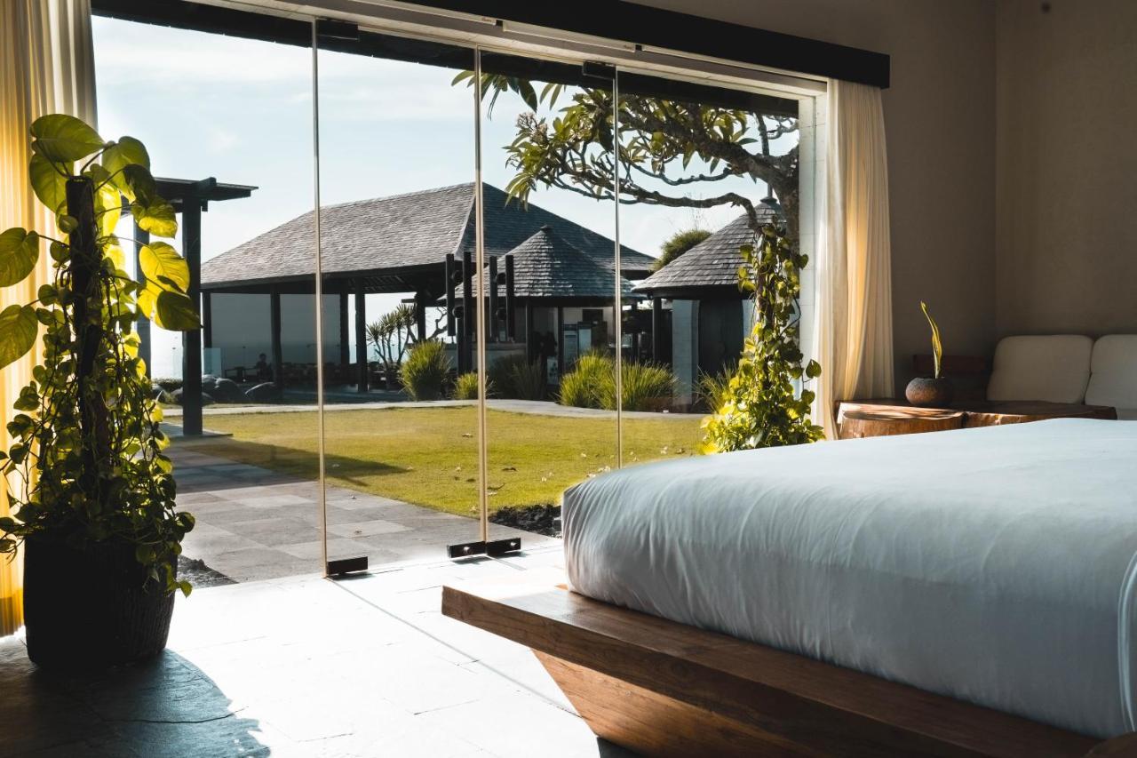 The Istana Uluwatu Extérieur photo